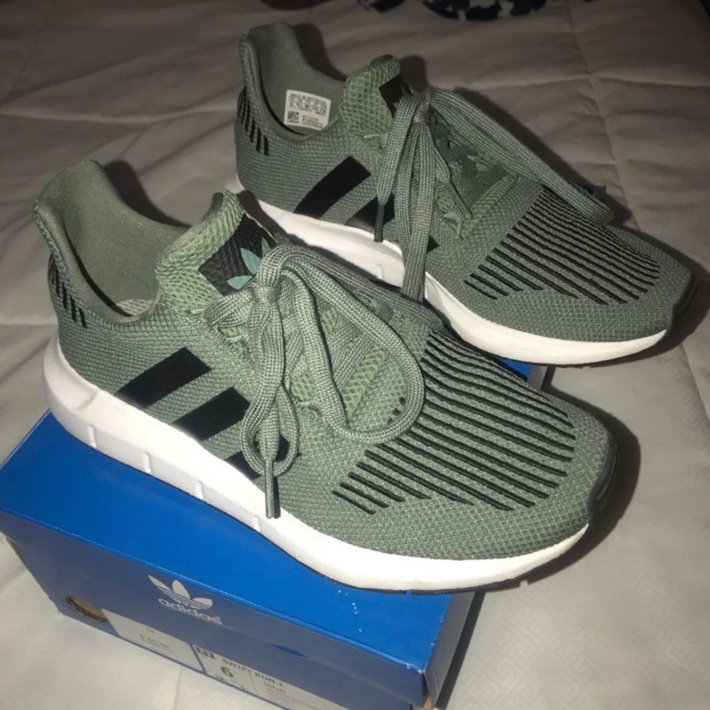 Adidas swift run